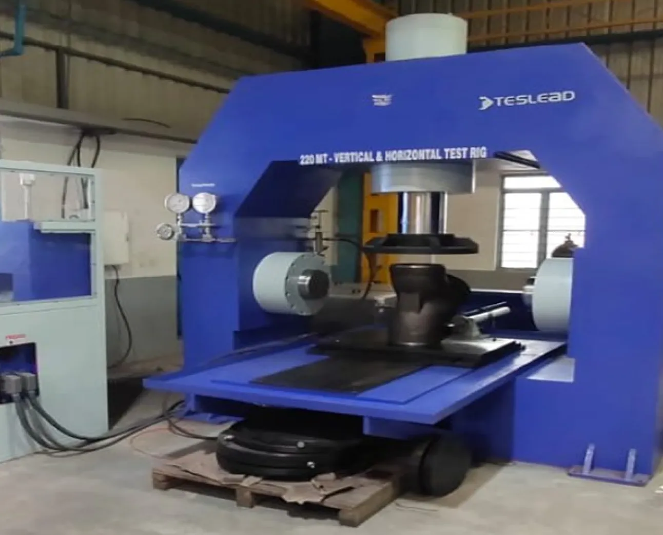 Horizontal & Vertical Test Rig